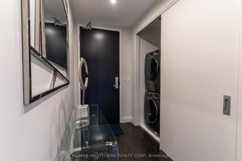 Property C12111471 - Image 1