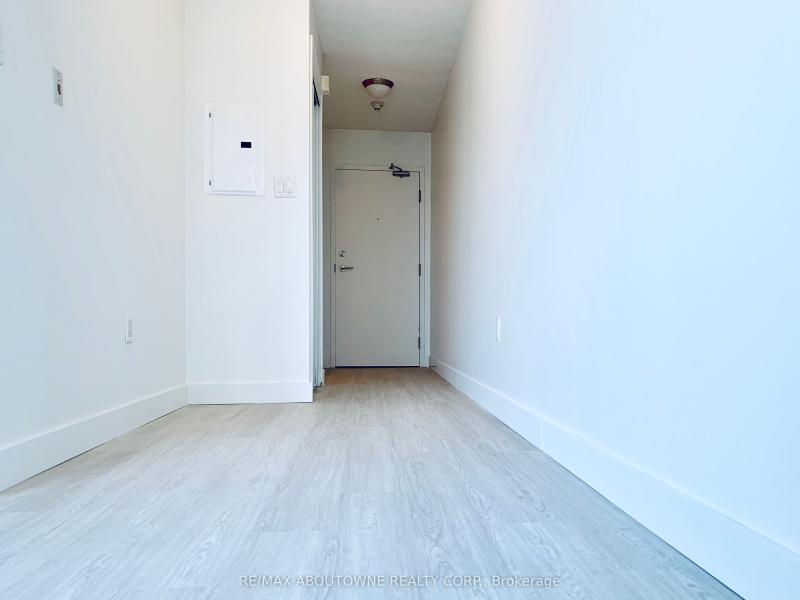 Property C12264739 - Image 1