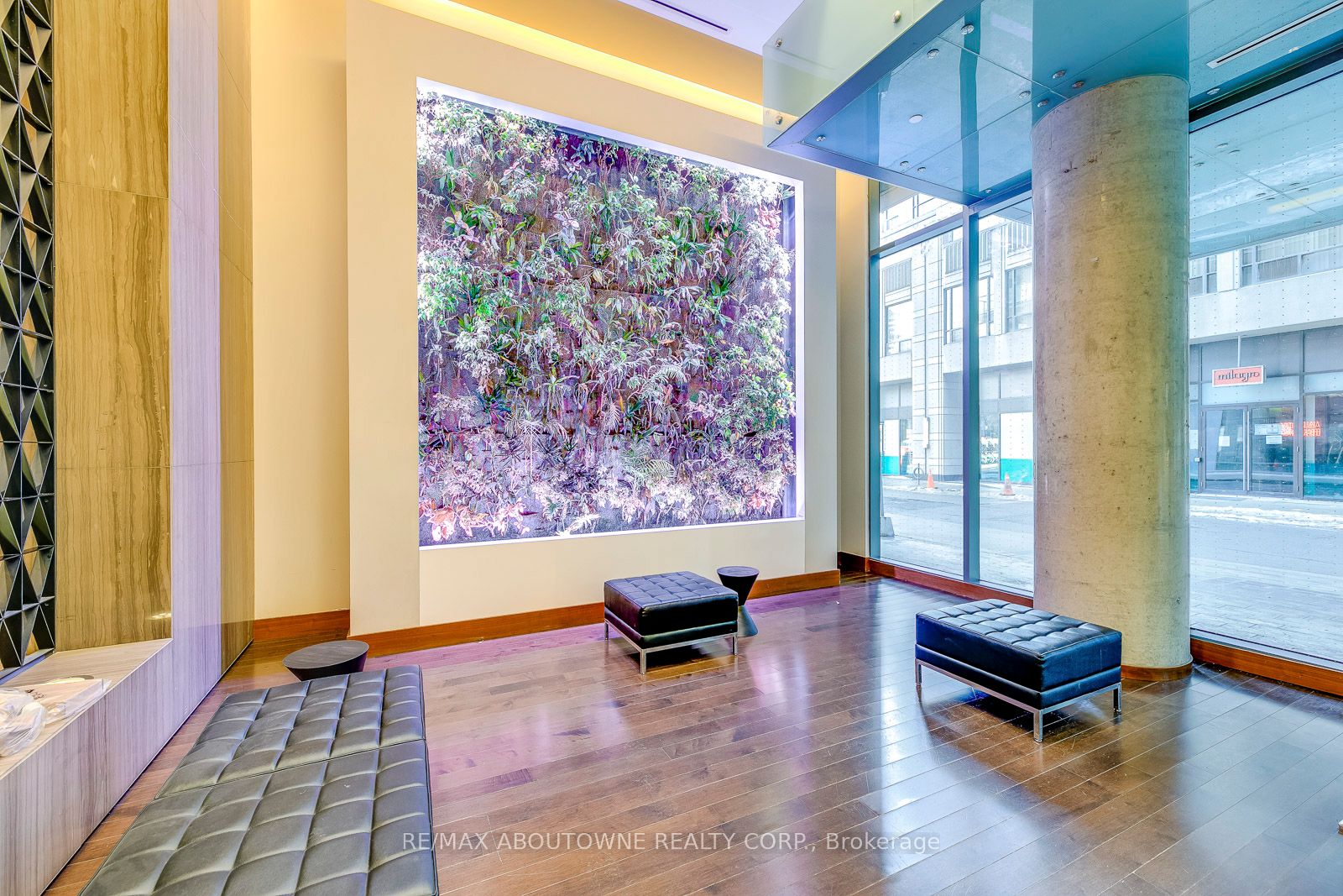 08 – 8 Mercer Street, Toronto C01 ‣ C12480820 08 – 8 Mercer Street, Toronto C01 ‣ C12480820