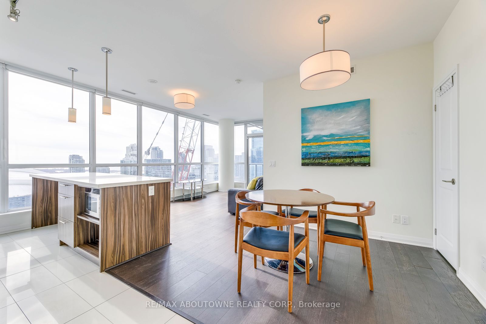 08 – 8 Mercer Street, Toronto C01 ‣ C12480820 08 – 8 Mercer Street, Toronto C01 ‣ C12480820
