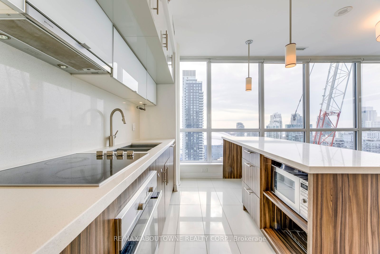 08 – 8 Mercer Street, Toronto C01 ‣ C12480820 08 – 8 Mercer Street, Toronto C01 ‣ C12480820