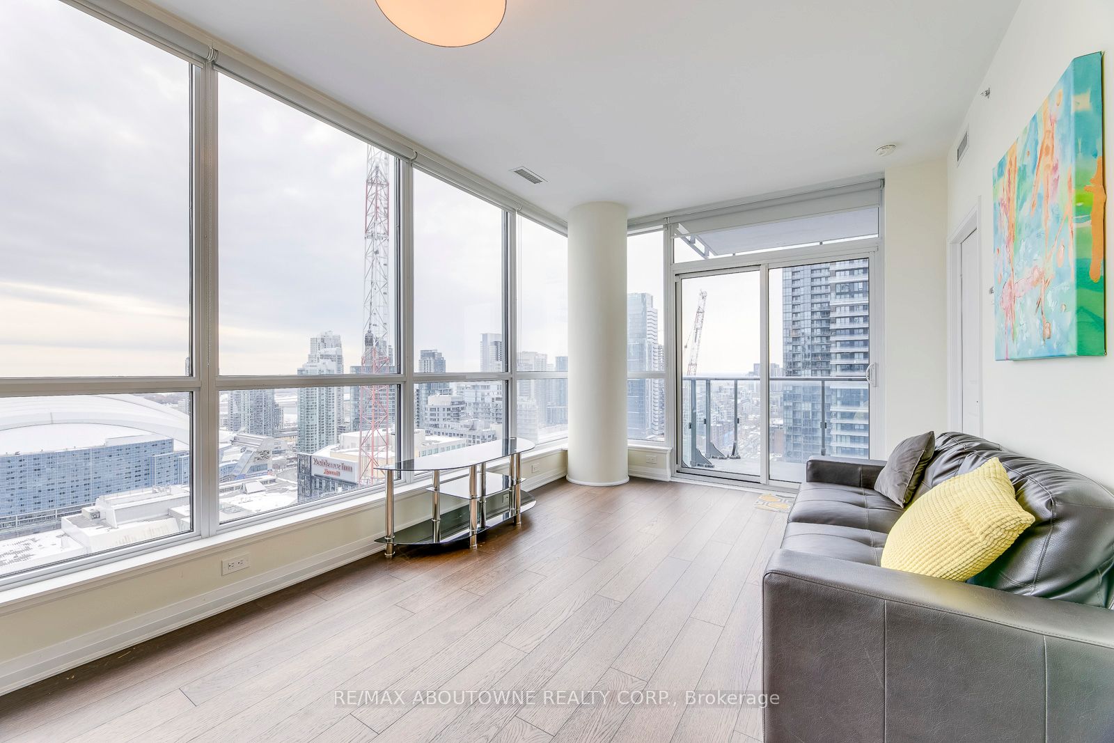 08 – 8 Mercer Street, Toronto C01 ‣ C12480820 08 – 8 Mercer Street, Toronto C01 ‣ C12480820
