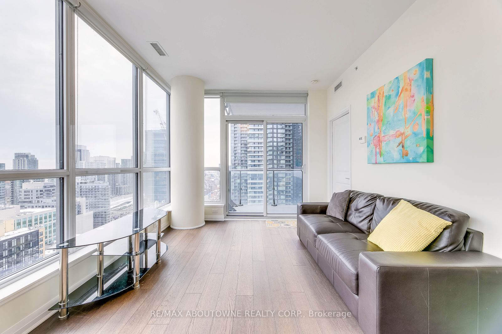 08 – 8 Mercer Street, Toronto C01 ‣ C12480820 08 – 8 Mercer Street, Toronto C01 ‣ C12480820