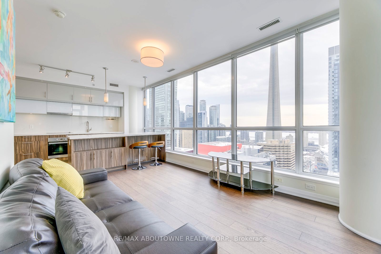 08 – 8 Mercer Street, Toronto C01 ‣ C12480820 08 – 8 Mercer Street, Toronto C01 ‣ C12480820