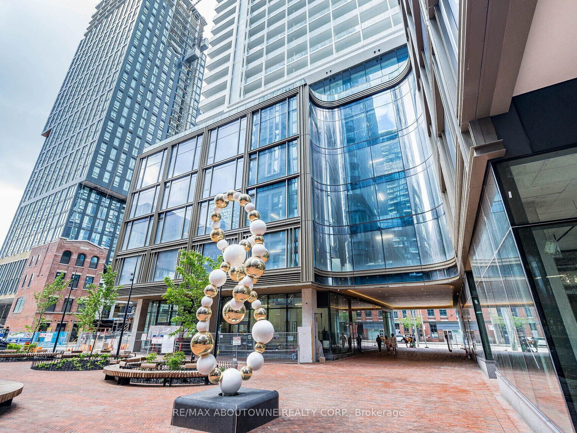 08 – 88 Queen Street, Toronto C08