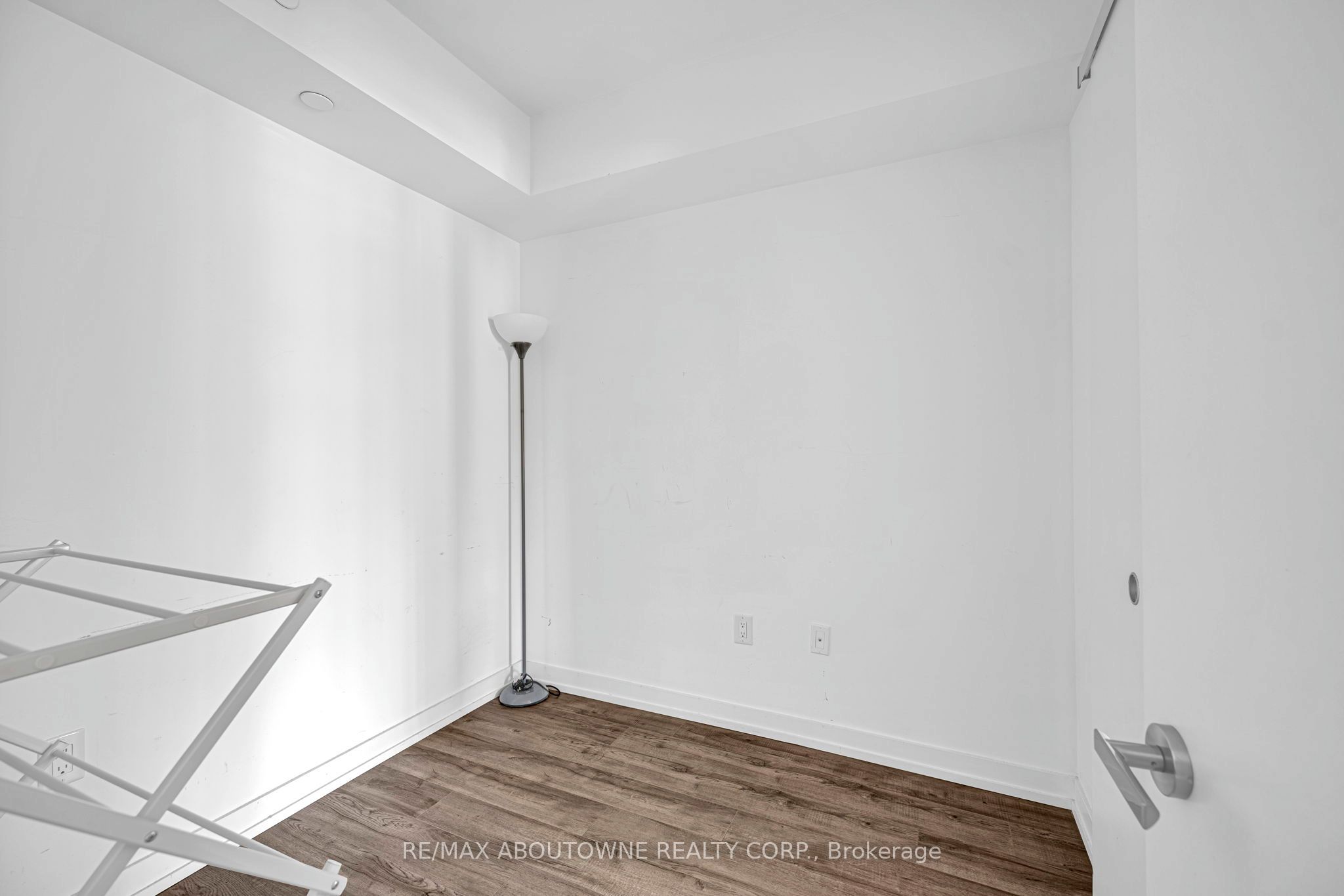 14 – 77 Shuter Street, Toronto C08 ‣ C12575942 14 – 77 Shuter Street, Toronto C08 ‣ C12575942