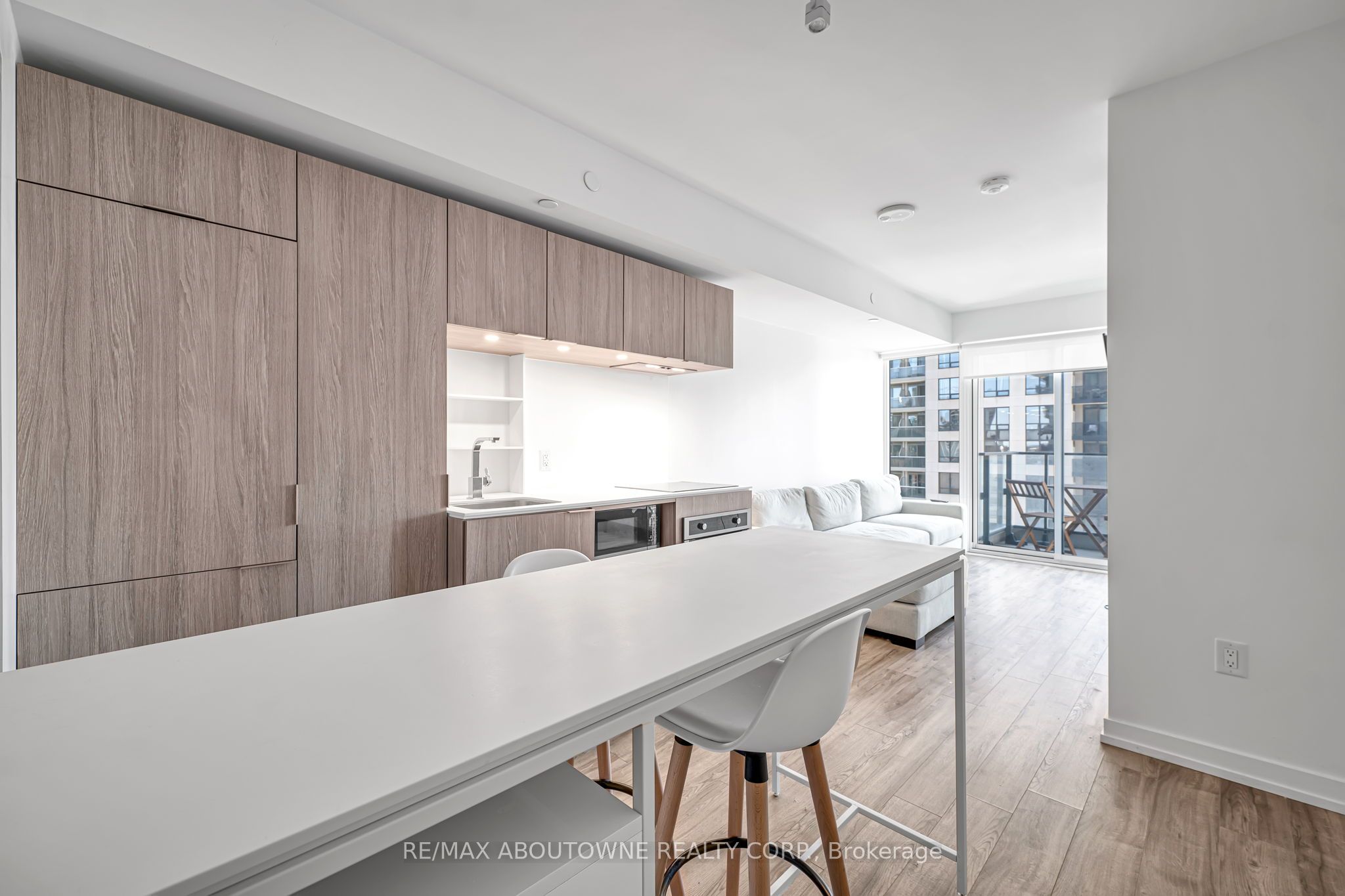 14 – 77 Shuter Street, Toronto C08 ‣ C12575942 14 – 77 Shuter Street, Toronto C08 ‣ C12575942