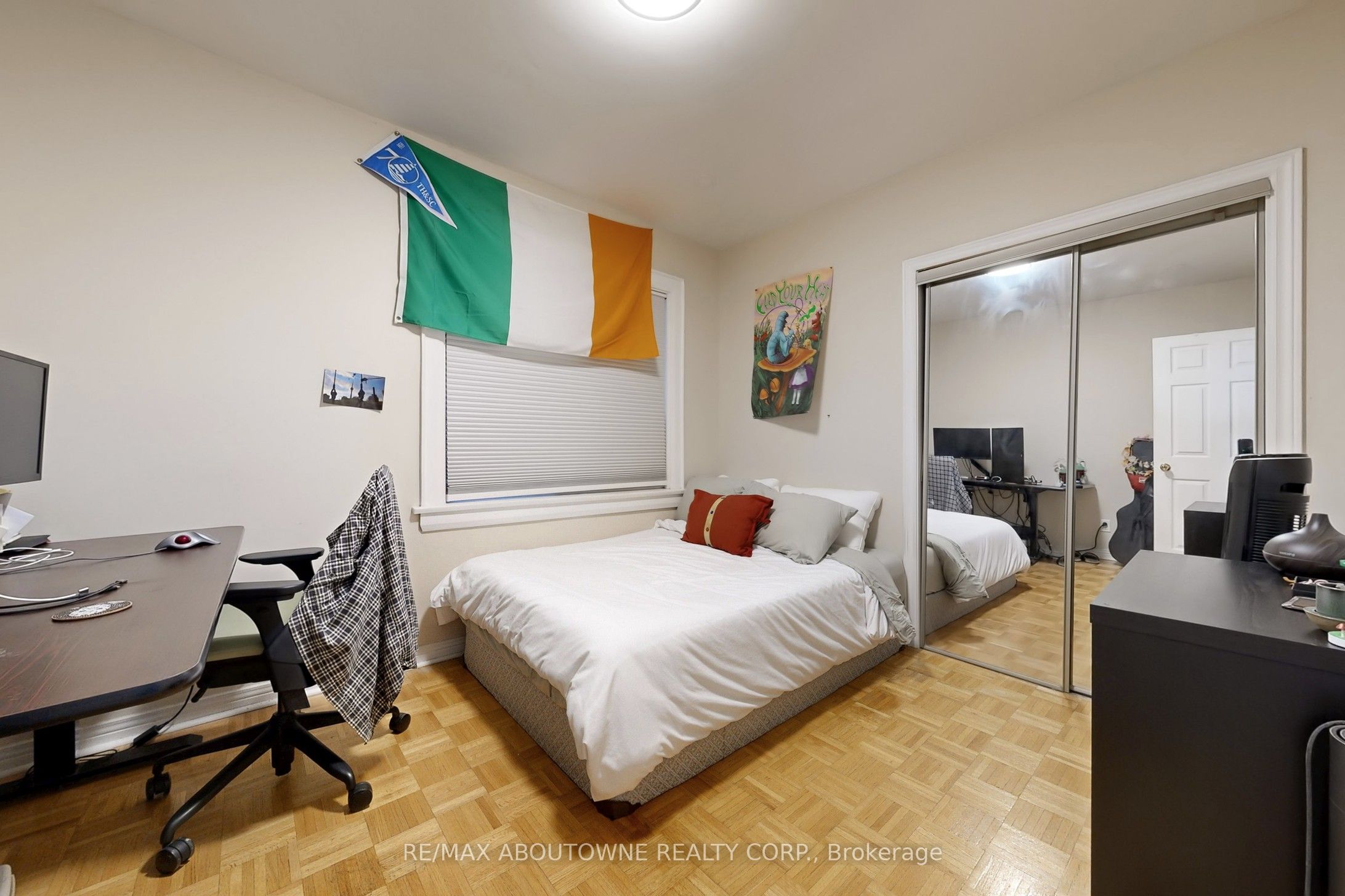 515 Ossington Avenue, Toronto C01 ‣ C12593278 515 Ossington Avenue, Toronto C01 ‣ C12593278