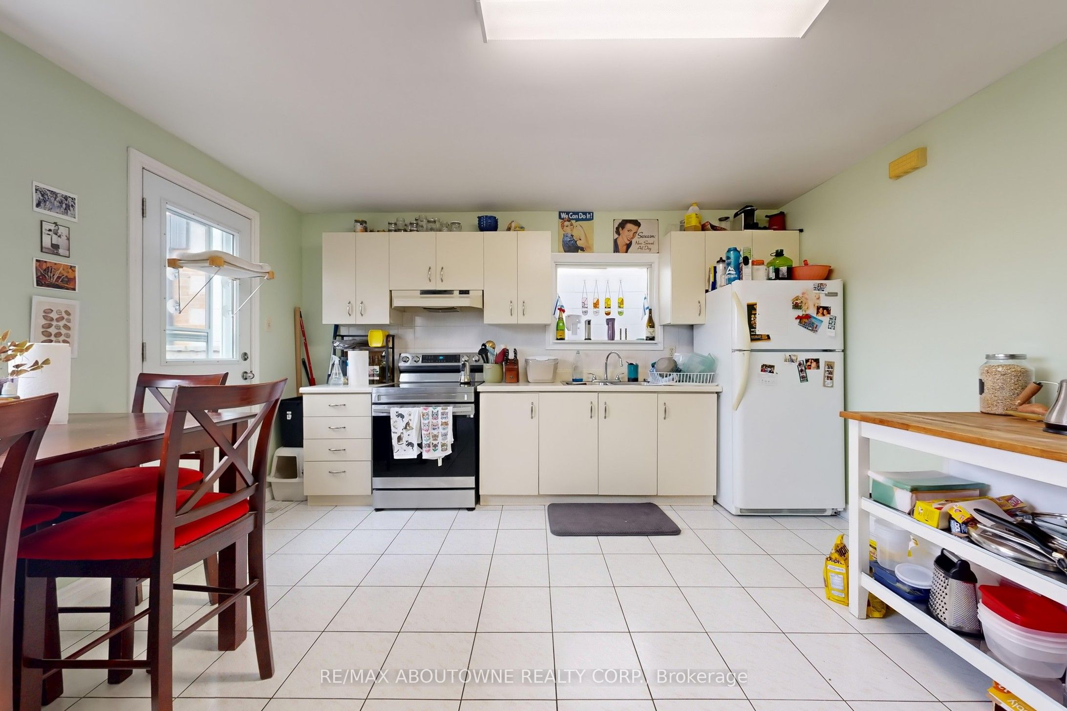 515 Ossington Avenue, Toronto C01 ‣ C12593278 515 Ossington Avenue, Toronto C01 ‣ C12593278