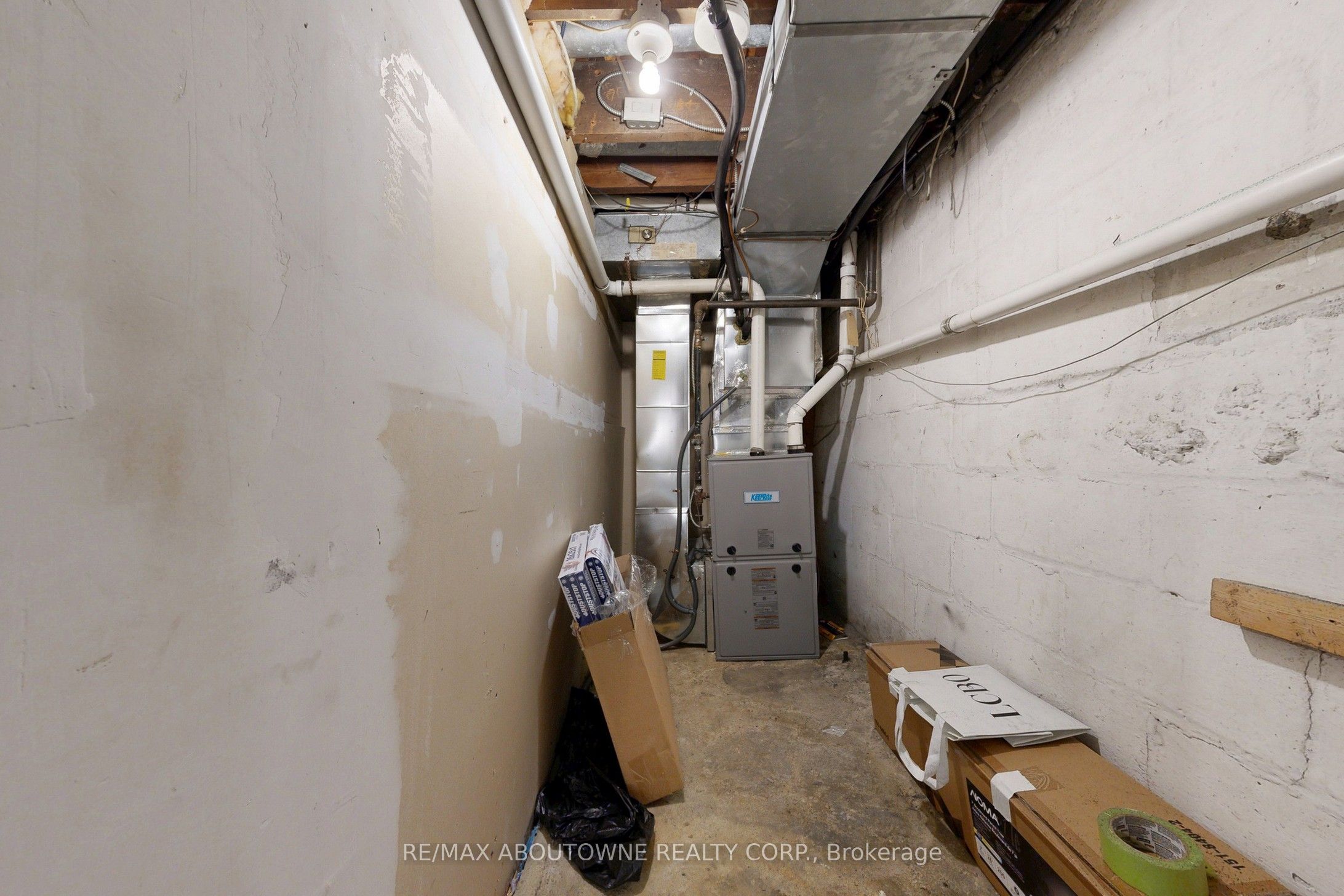 515 Ossington Avenue, Toronto C01 ‣ C12593278 515 Ossington Avenue, Toronto C01 ‣ C12593278