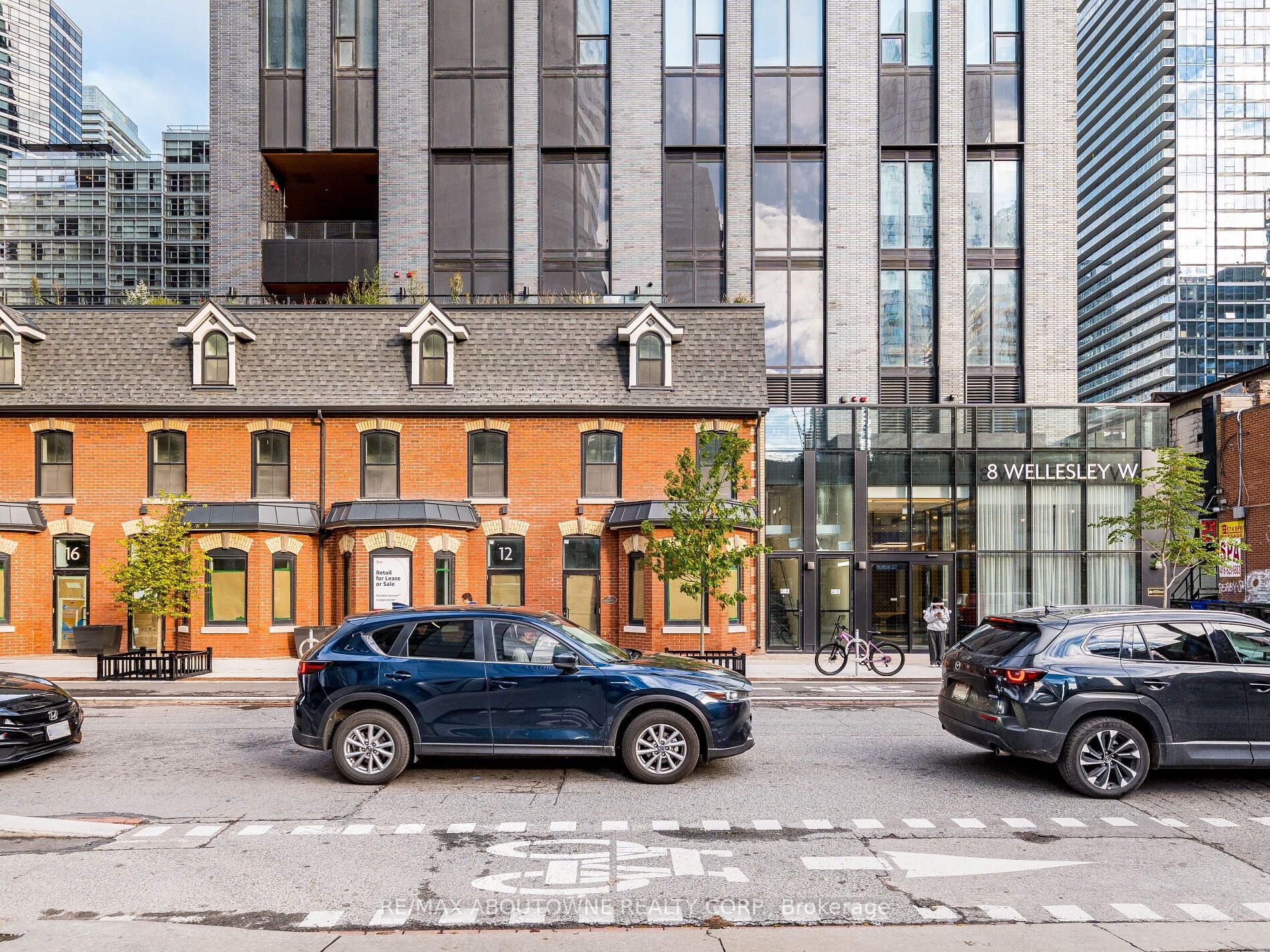 16 – 8 Wellesley Street, Toronto C01 ‣ C12616264 16 – 8 Wellesley Street, Toronto C01 ‣ C12616264