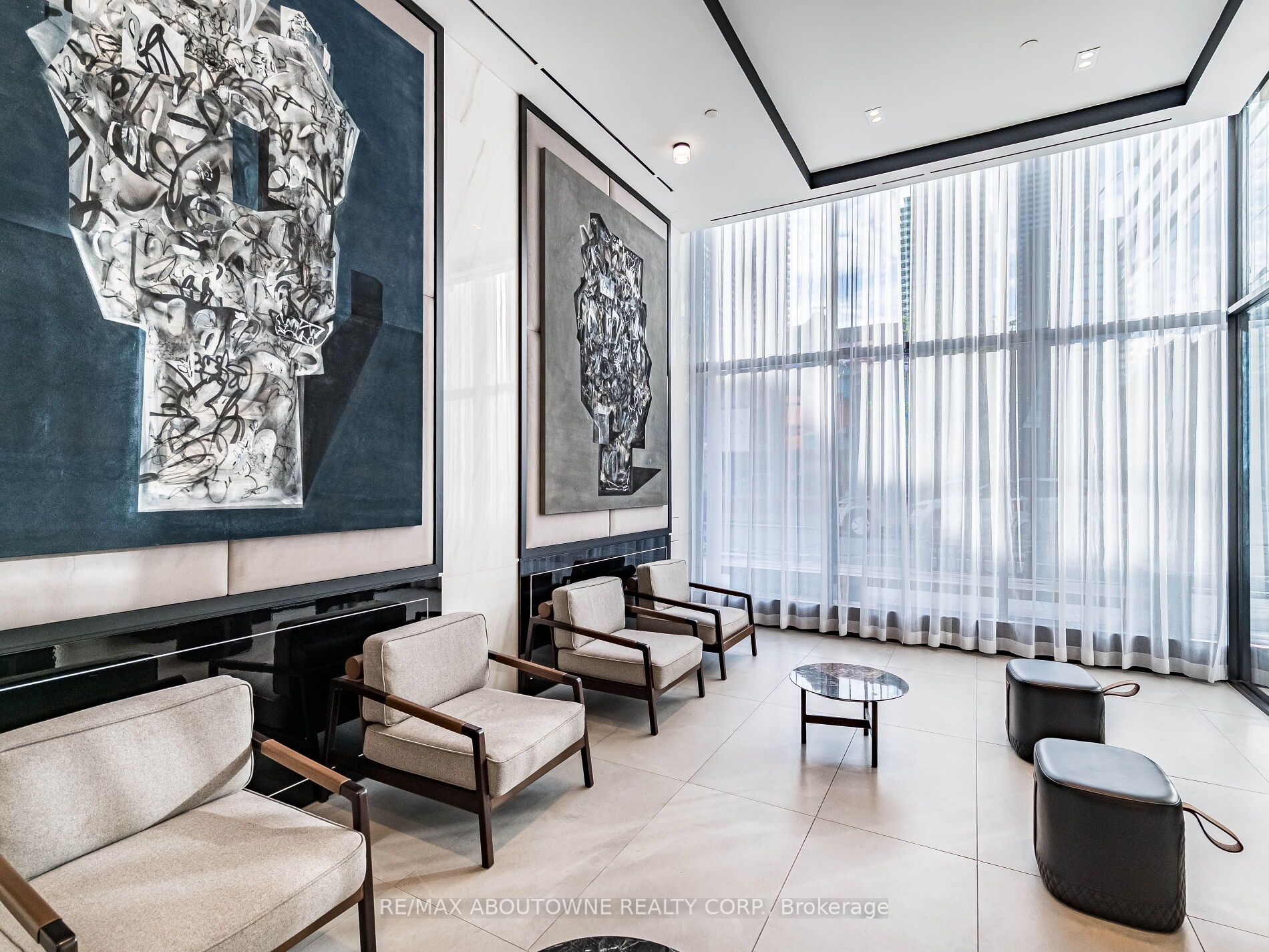 16 – 8 Wellesley Street, Toronto C01 ‣ C12616264 16 – 8 Wellesley Street, Toronto C01 ‣ C12616264