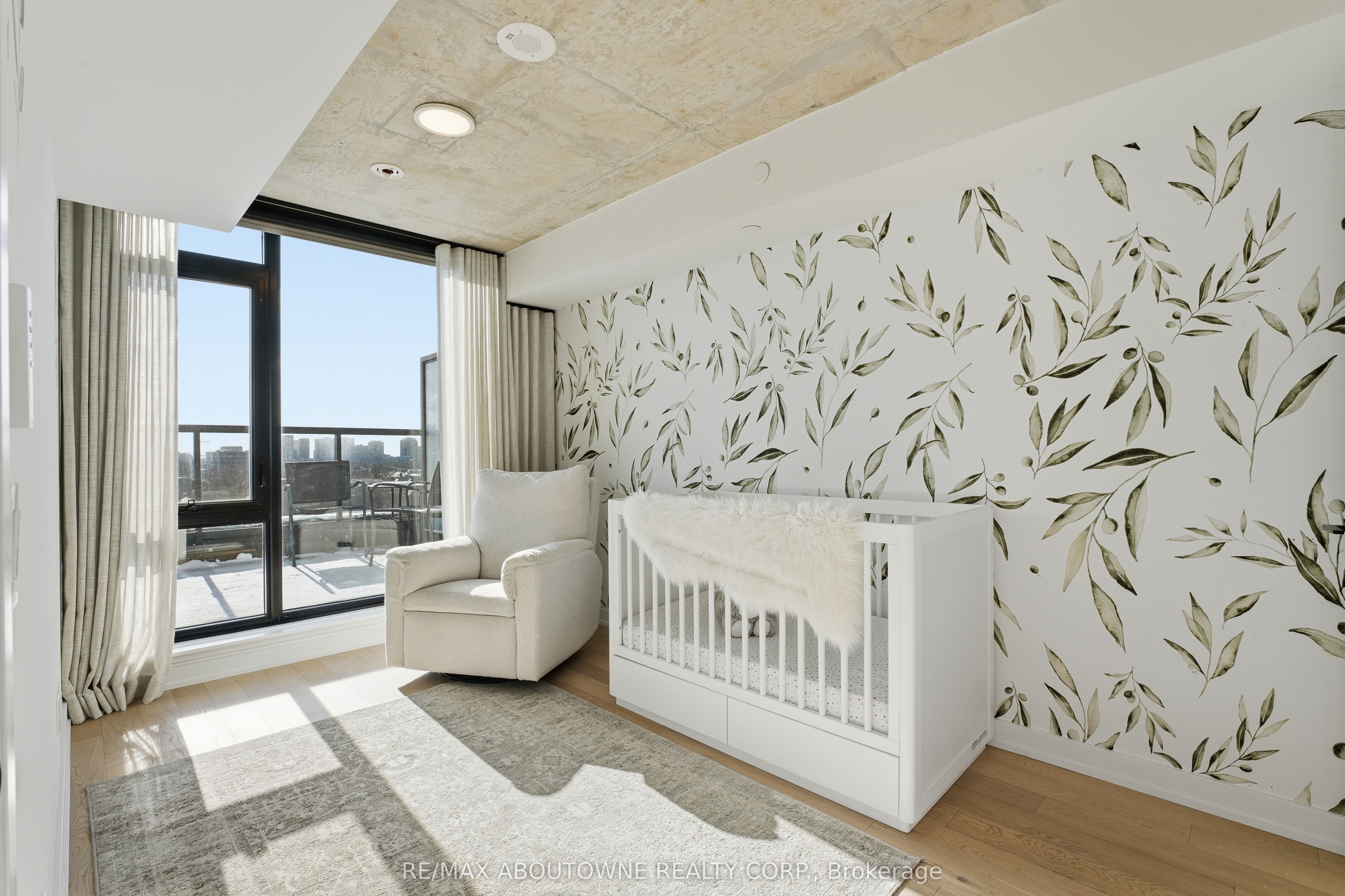 19 – 899 College Street, Toronto C01 ‣ C12720896 19 – 899 College Street, Toronto C01 ‣ C12720896