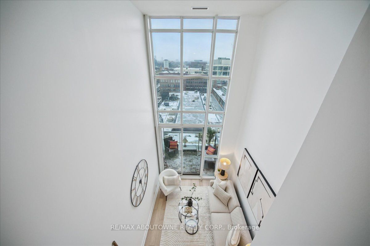 717 – 5 Hanna Avenue, Toronto C01 ‣ C12822056 717 – 5 Hanna Avenue, Toronto C01 ‣ C12822056