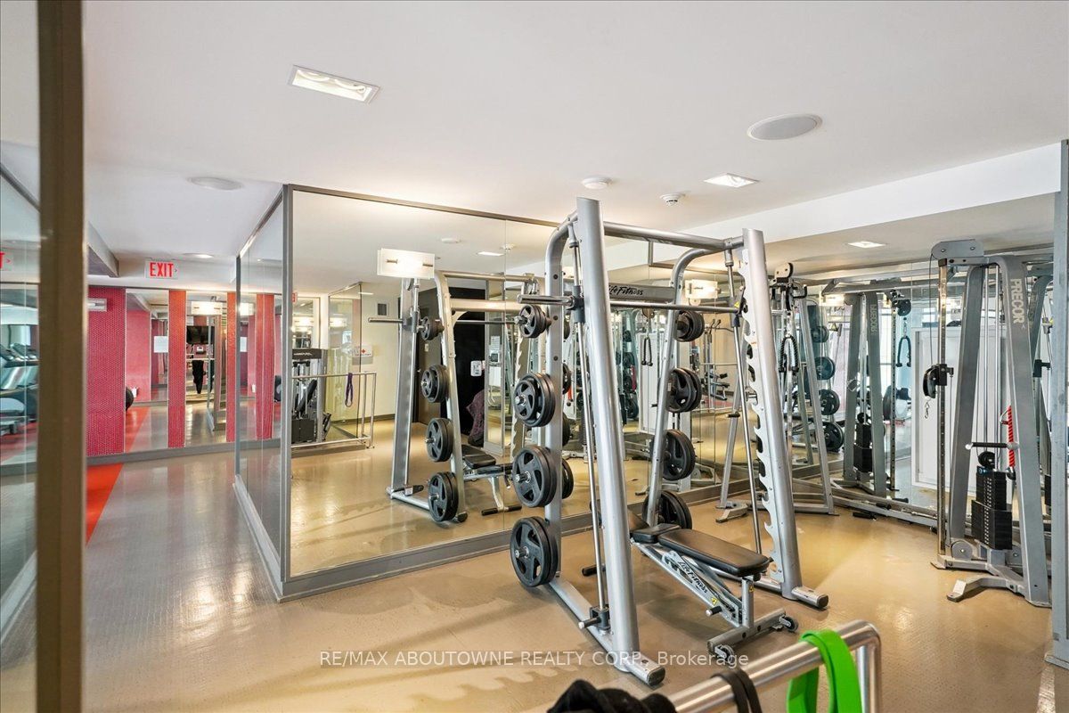 717 – 5 Hanna Avenue, Toronto C01 ‣ C12822056 717 – 5 Hanna Avenue, Toronto C01 ‣ C12822056