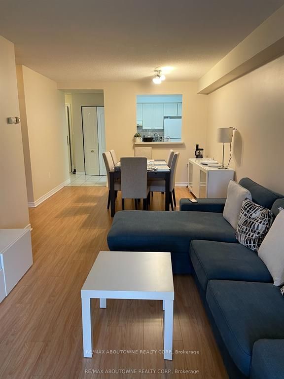 2 – 88 Grandview Way, Toronto C14 ‣ C12827356 2 – 88 Grandview Way, Toronto C14 ‣ C12827356