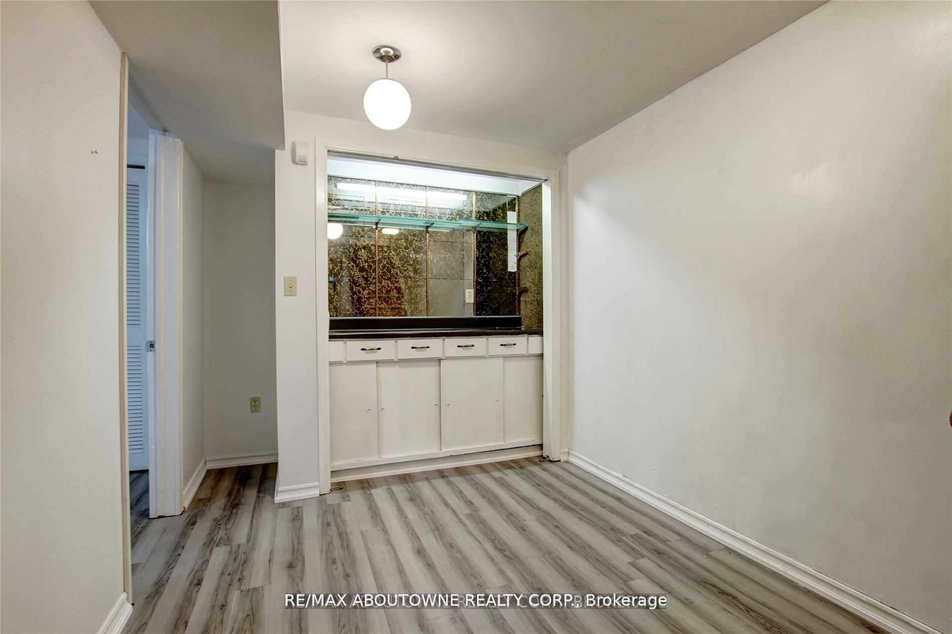 14 Angus Drive, Toronto C15 ‣ C12903250 14 Angus Drive, Toronto C15 ‣ C12903250