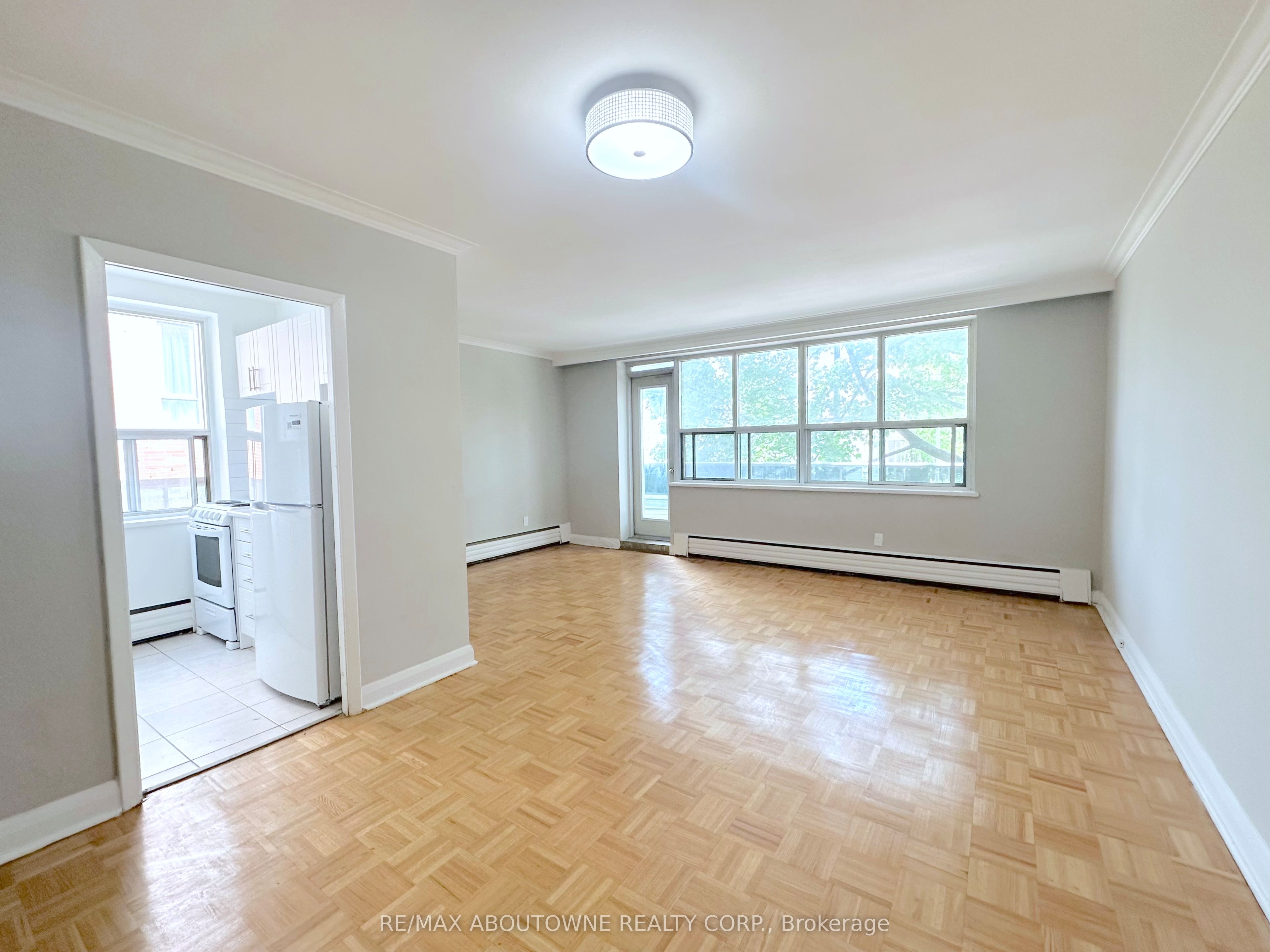 04 – 276 St Clair Avenue, Toronto C02 ‣ C13525724 04 – 276 St Clair Avenue, Toronto C02 ‣ C13525724