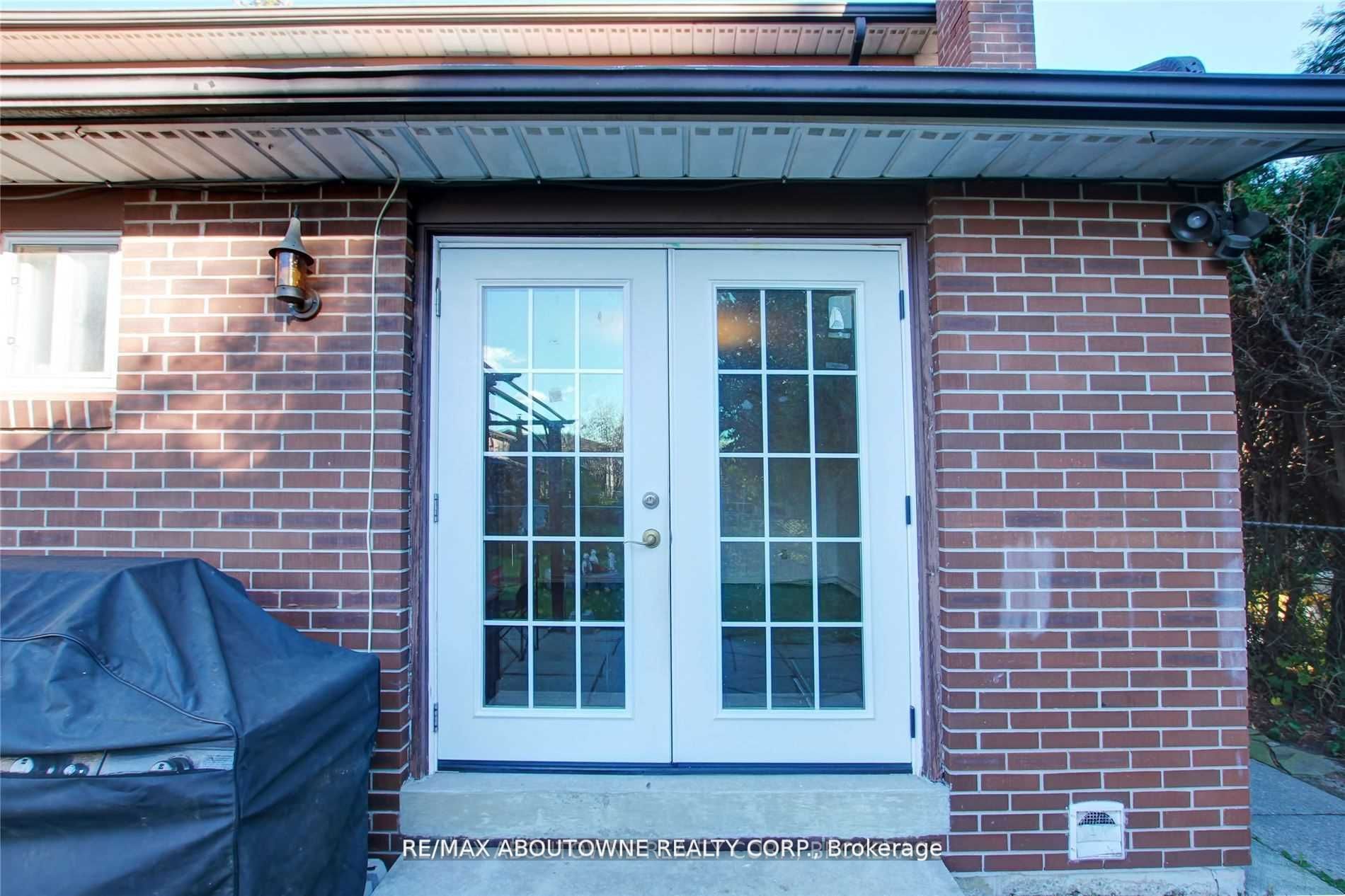 14 Angus Drive, Toronto C15 ‣ C13566002 14 Angus Drive, Toronto C15 ‣ C13566002
