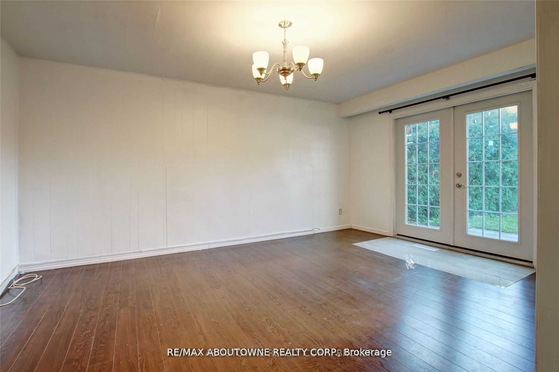 14 Angus Drive, Toronto C15 ‣ C13566002 14 Angus Drive, Toronto C15 ‣ C13566002