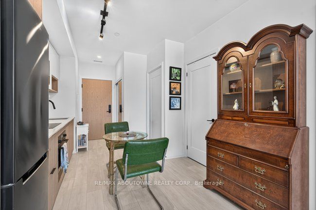20 – 5 Defries Street, Toronto C08 ‣ C13566036 20 – 5 Defries Street, Toronto C08 ‣ C13566036