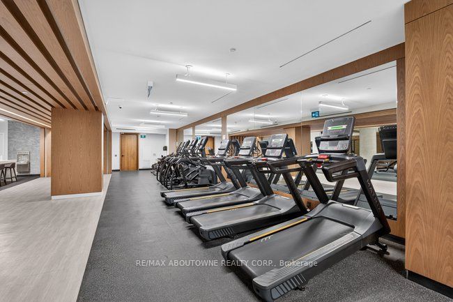 20 – 5 Defries Street, Toronto C08 ‣ C13566036 20 – 5 Defries Street, Toronto C08 ‣ C13566036