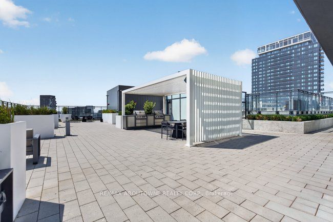 20 – 5 Defries Street, Toronto C08 ‣ C13566036 20 – 5 Defries Street, Toronto C08 ‣ C13566036