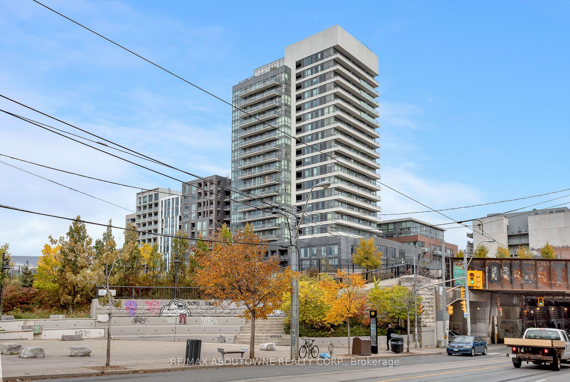 4 – 20 Minowan Miikan Lane, Toronto C01 ‣ C13582716 4 – 20 Minowan Miikan Lane, Toronto C01 ‣ C13582716