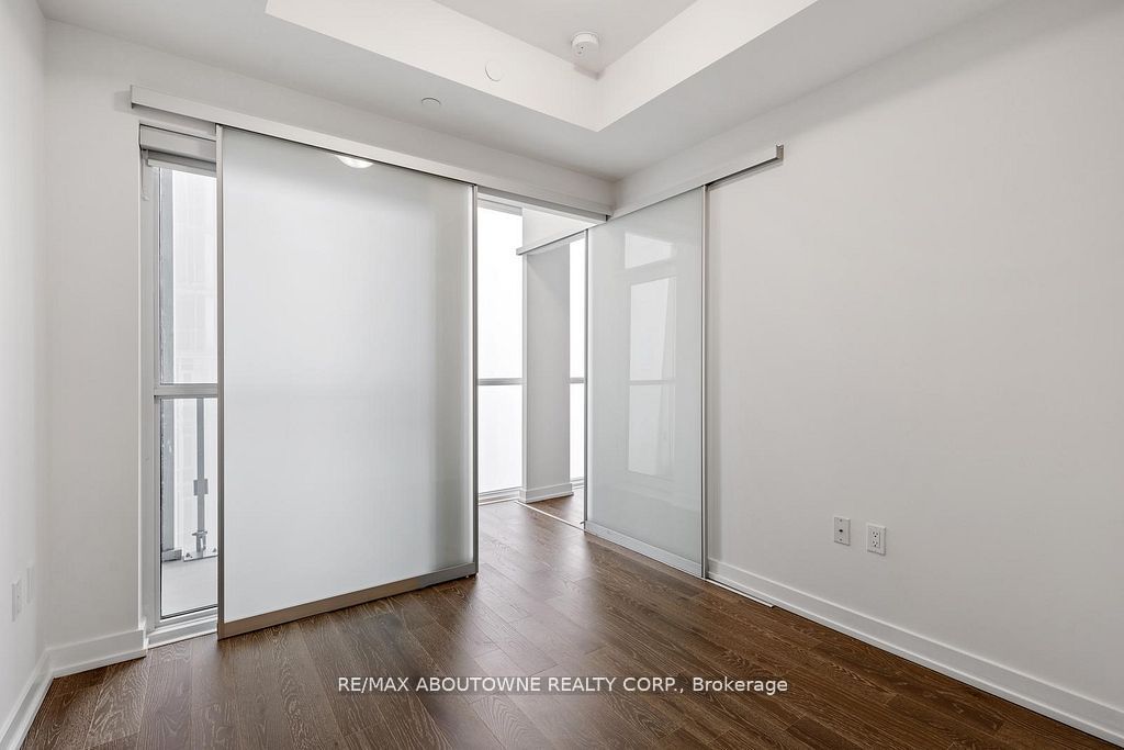 Call LBO – 1 YORKVILLE AVENUE, Toronto C02 ‣ C13592318 Call LBO – 1 YORKVILLE AVENUE, Toronto C02 ‣ C13592318