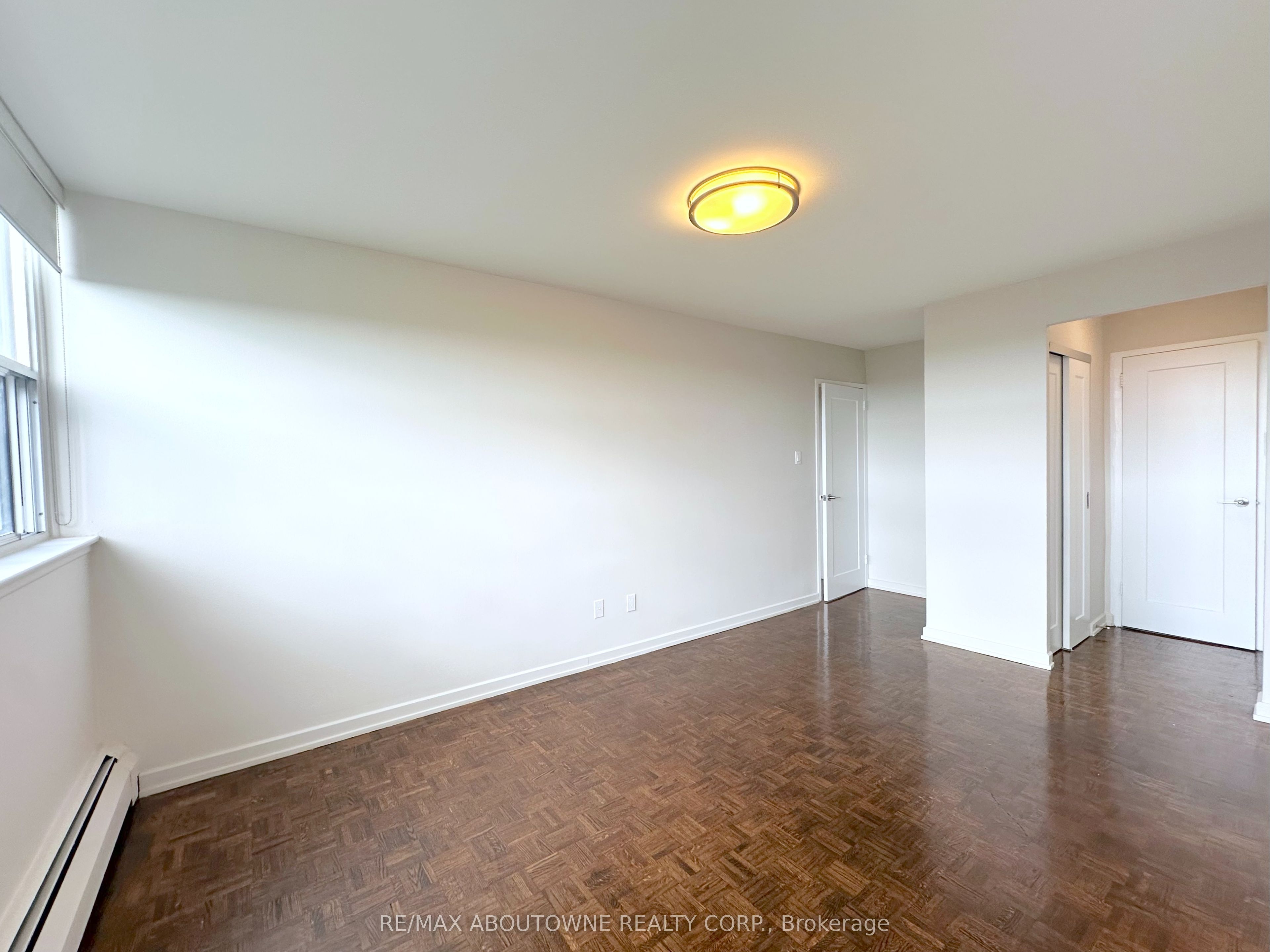 1007 – 5 Brookbanks Drive, Toronto C13 ‣ C13781876 1007 – 5 Brookbanks Drive, Toronto C13 ‣ C13781876