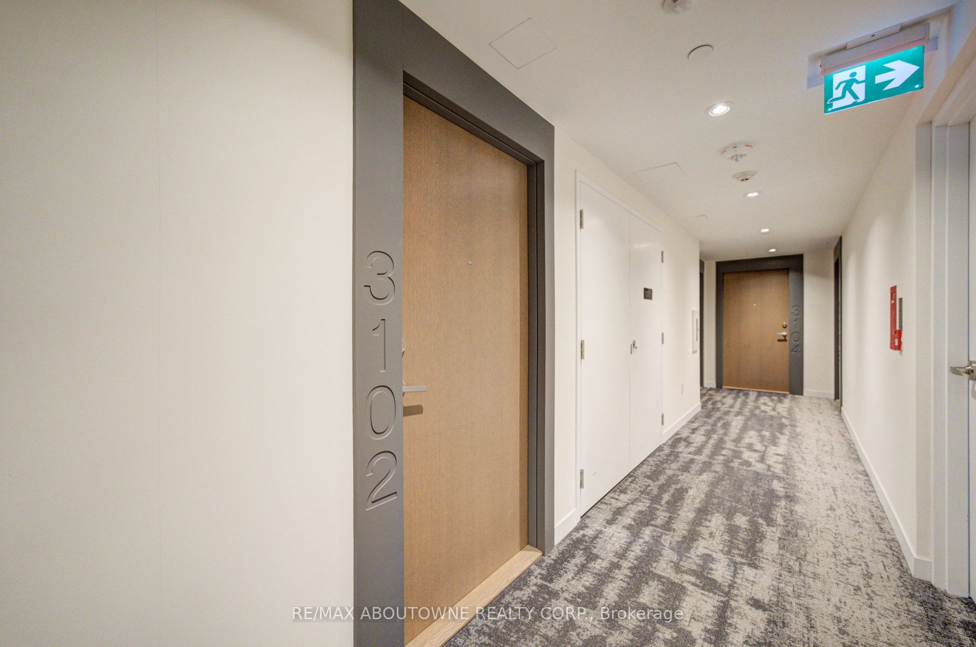 02 – 20 Richardson Street, Toronto C08 ‣ C13860164 02 – 20 Richardson Street, Toronto C08 ‣ C13860164