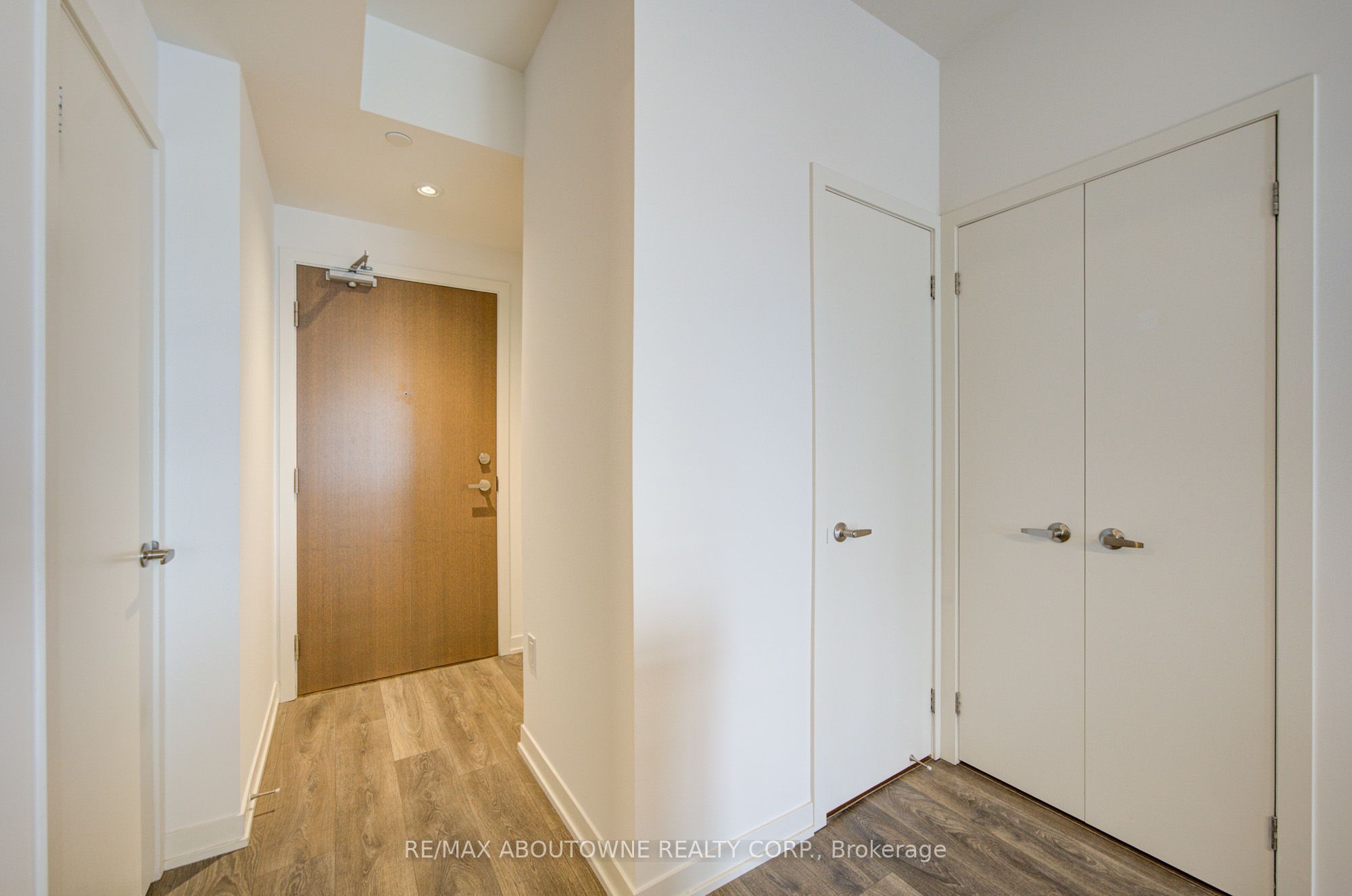 02 – 20 Richardson Street, Toronto C08 ‣ C13860164 02 – 20 Richardson Street, Toronto C08 ‣ C13860164