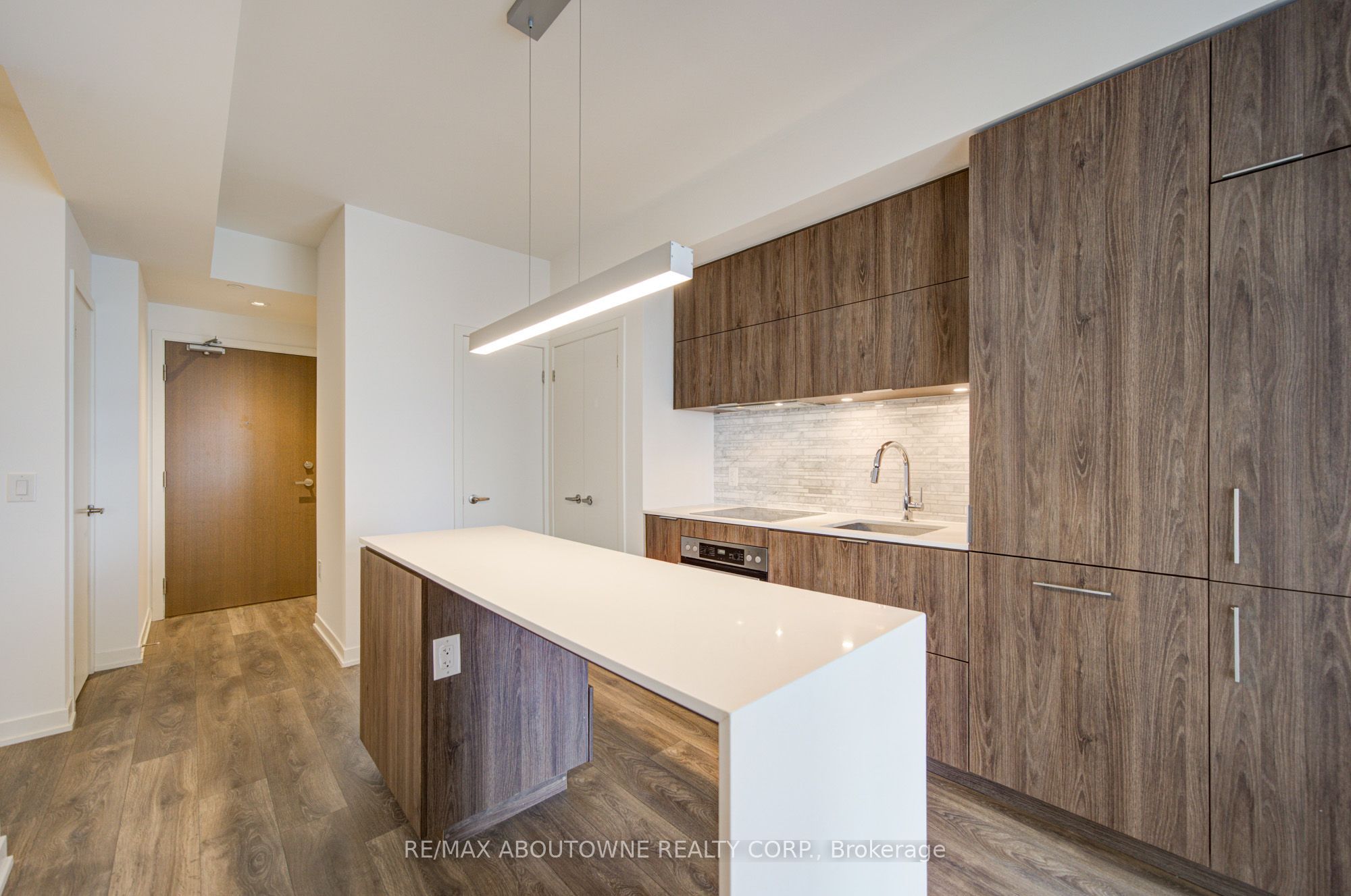 02 – 20 Richardson Street, Toronto C08 ‣ C13860164 02 – 20 Richardson Street, Toronto C08 ‣ C13860164