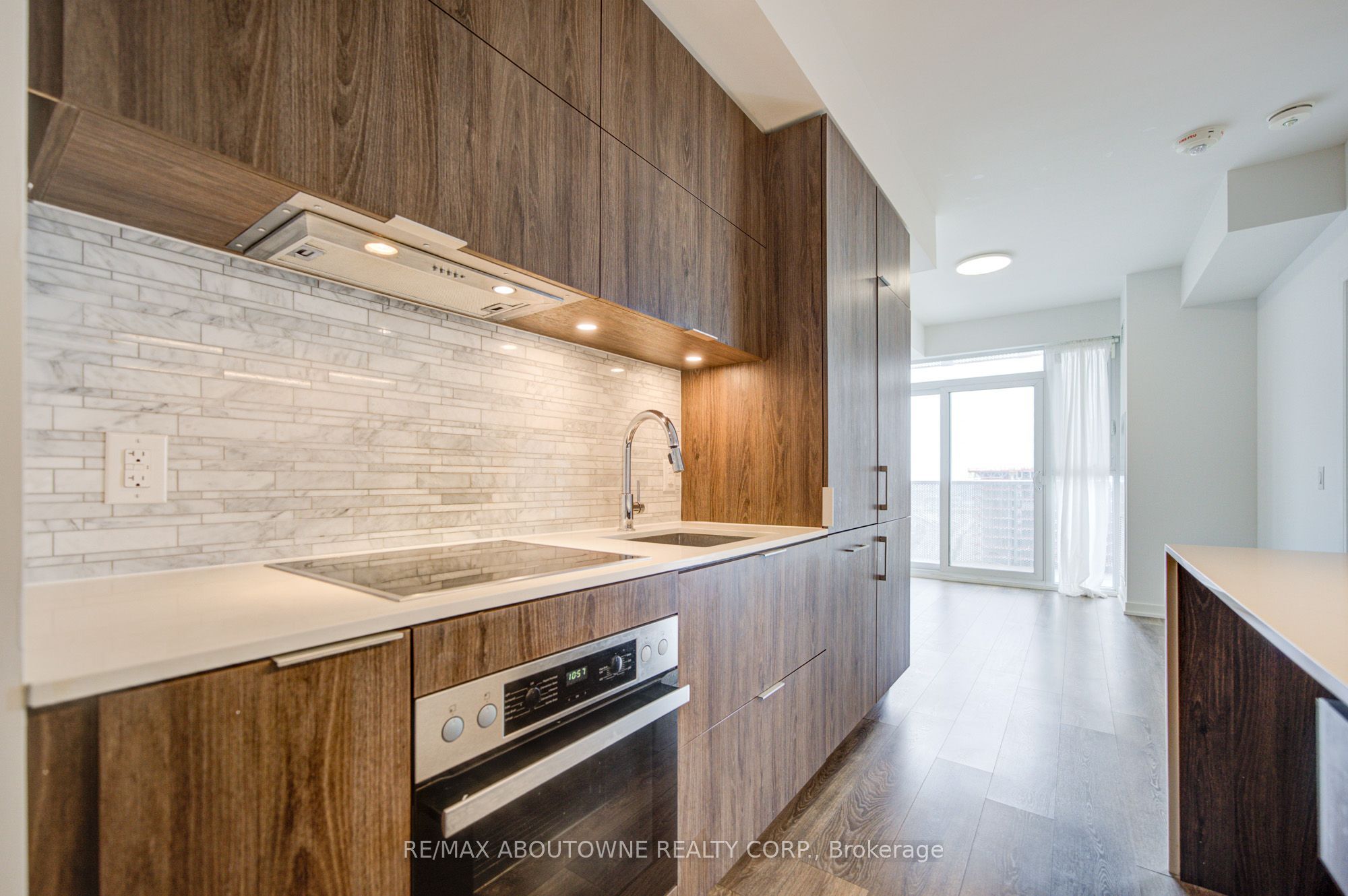 02 – 20 Richardson Street, Toronto C08 ‣ C13860164 02 – 20 Richardson Street, Toronto C08 ‣ C13860164