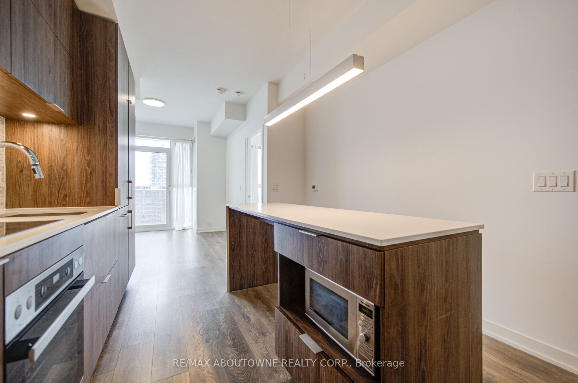 02 – 20 Richardson Street, Toronto C08 ‣ C13860164 02 – 20 Richardson Street, Toronto C08 ‣ C13860164
