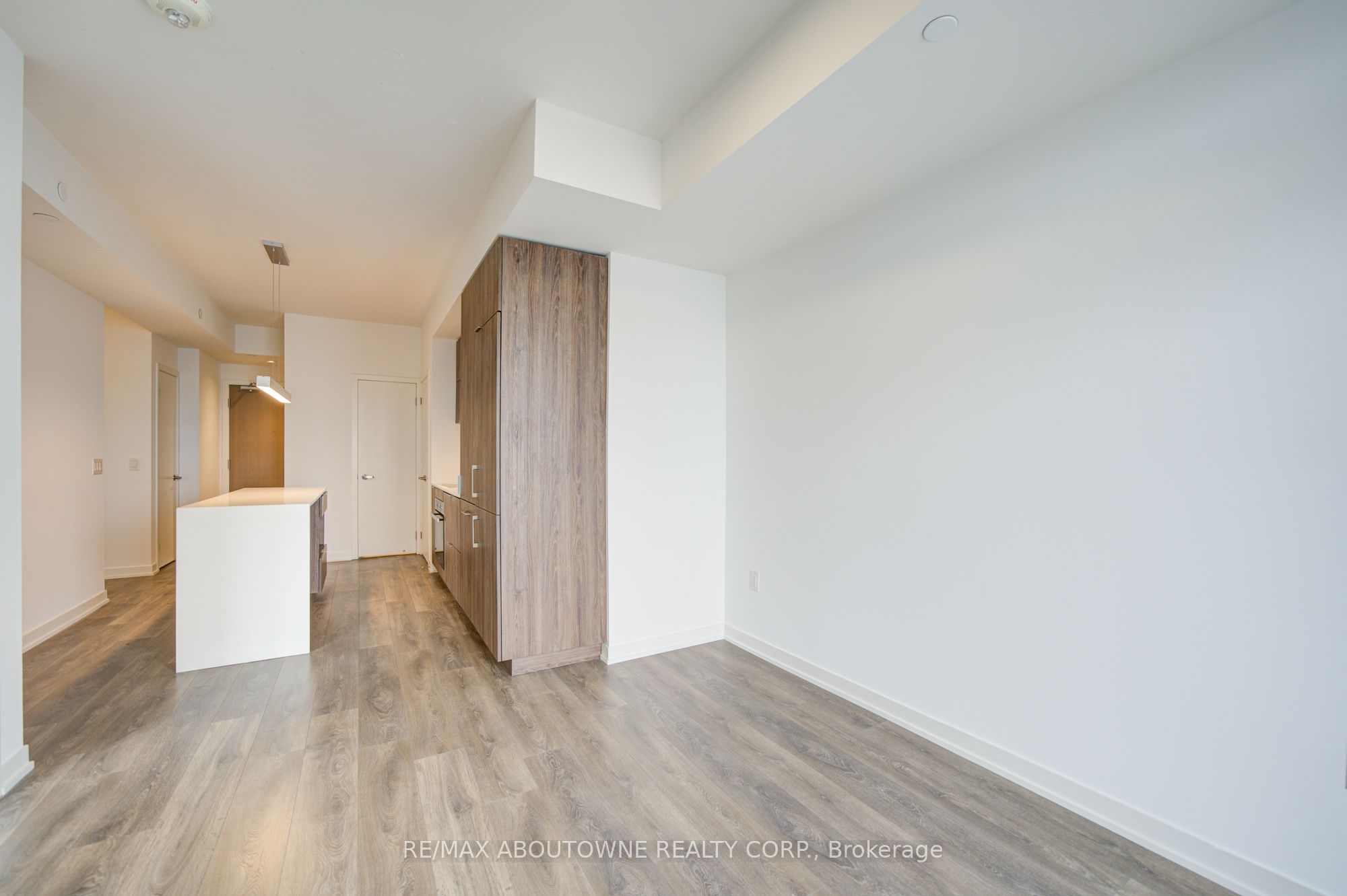 02 – 20 Richardson Street, Toronto C08 ‣ C13860164 02 – 20 Richardson Street, Toronto C08 ‣ C13860164