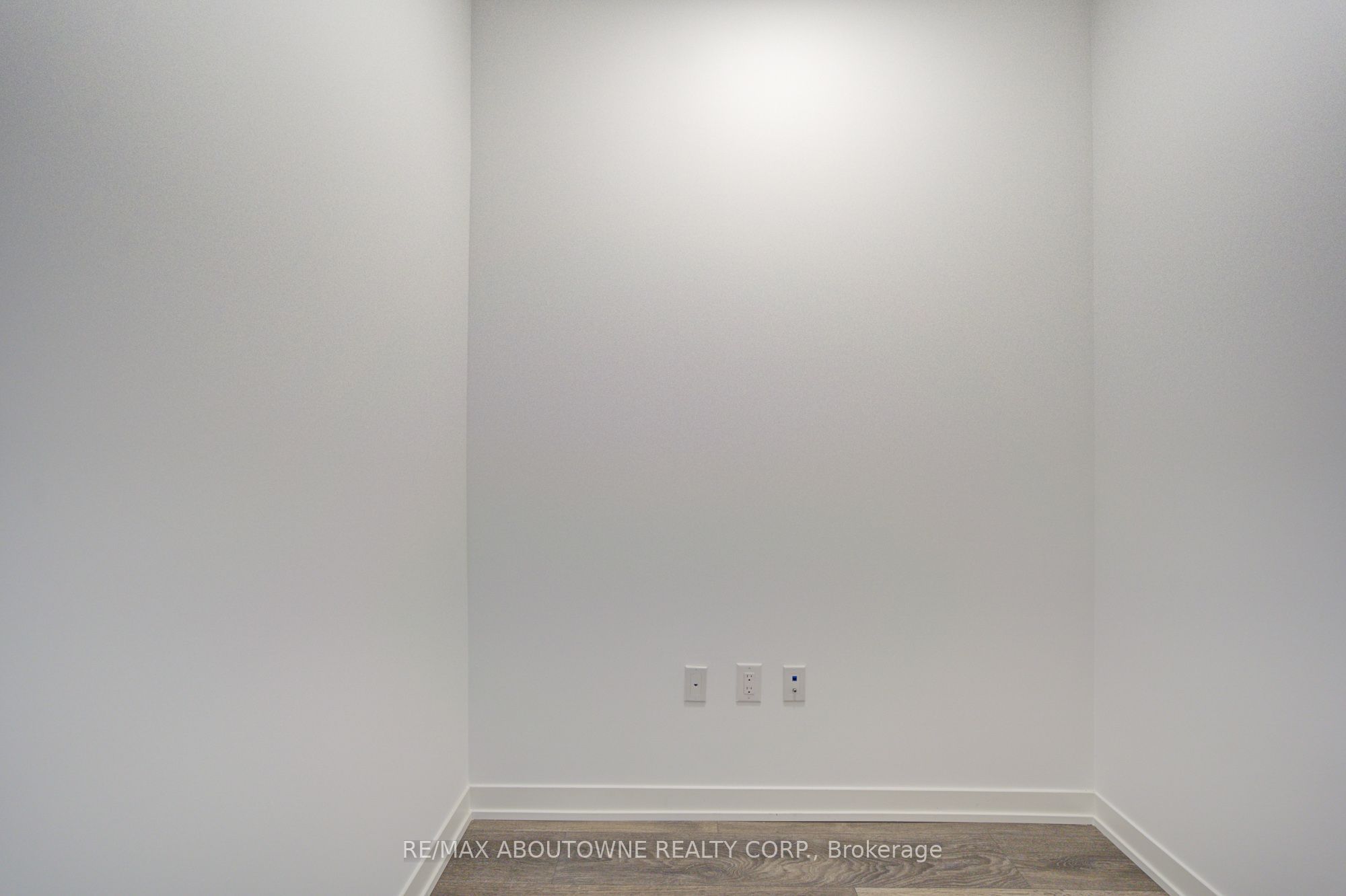 02 – 20 Richardson Street, Toronto C08 ‣ C13860164 02 – 20 Richardson Street, Toronto C08 ‣ C13860164