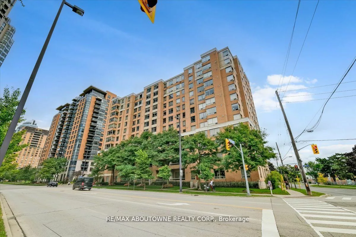 817 - 88 Grandview Way, Toronto ‣ C9297911