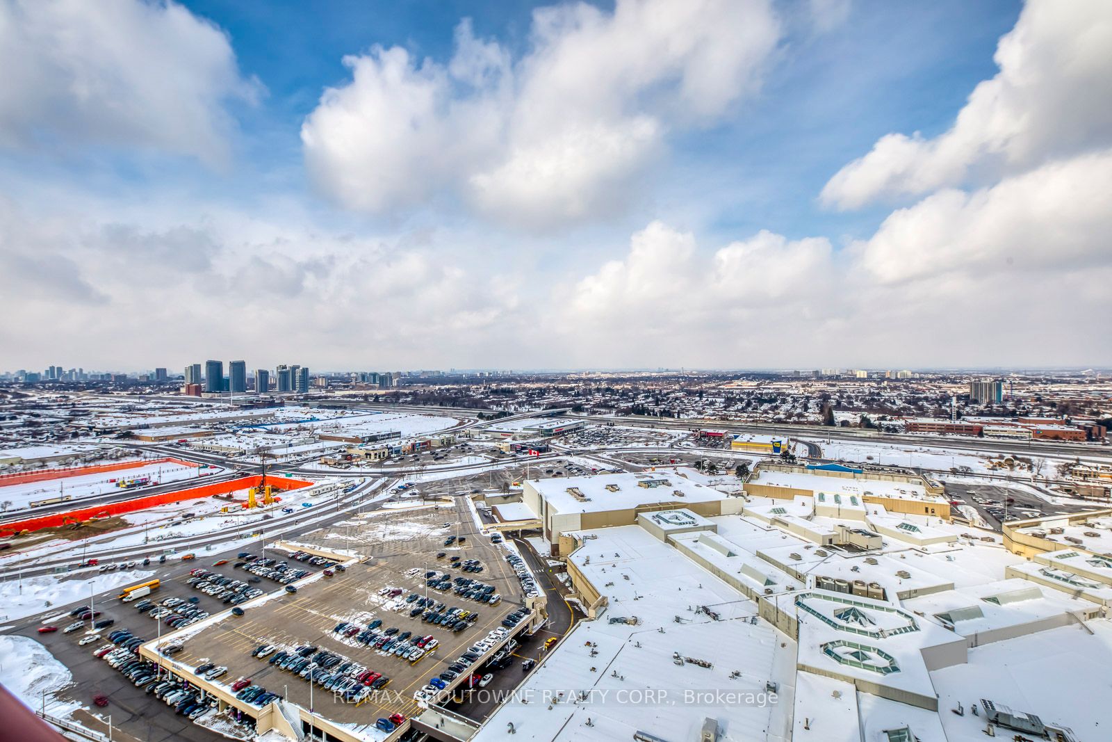 07 – 60 Brian Harrison Way, Toronto E09 ‣ E12727028 07 – 60 Brian Harrison Way, Toronto E09 ‣ E12727028