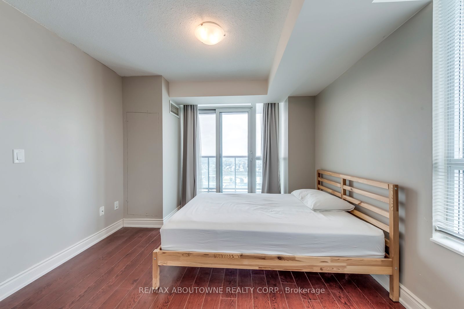 07 – 60 Brian Harrison Way, Toronto E09 ‣ E12727028 07 – 60 Brian Harrison Way, Toronto E09 ‣ E12727028