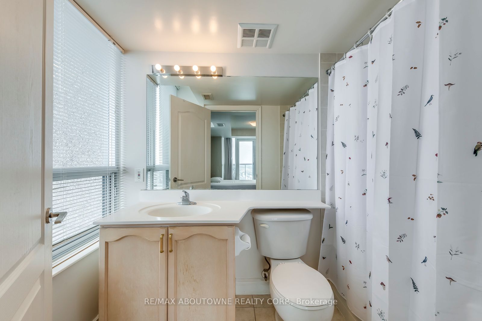 07 – 60 Brian Harrison Way, Toronto E09 ‣ E12727028 07 – 60 Brian Harrison Way, Toronto E09 ‣ E12727028