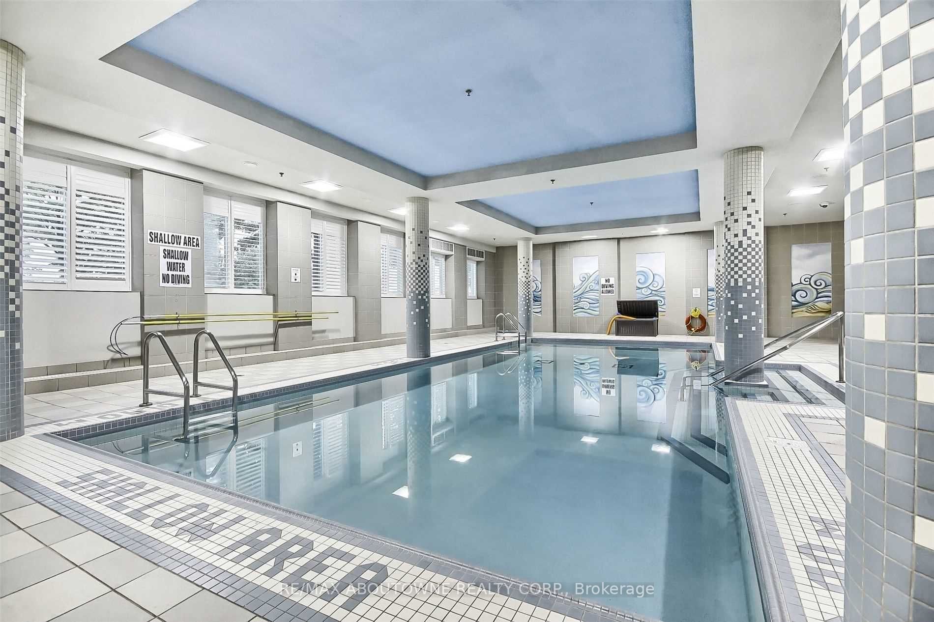 13 – 125 Omni Drive, Toronto E09 ‣ E12827292 13 – 125 Omni Drive, Toronto E09 ‣ E12827292