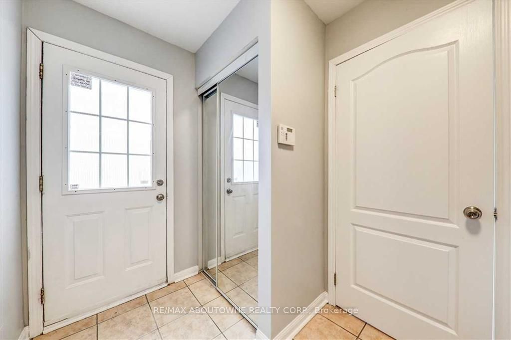 2133 Morningside Avenue, Toronto E11 ‣ E13829608 2133 Morningside Avenue, Toronto E11 ‣ E13829608
