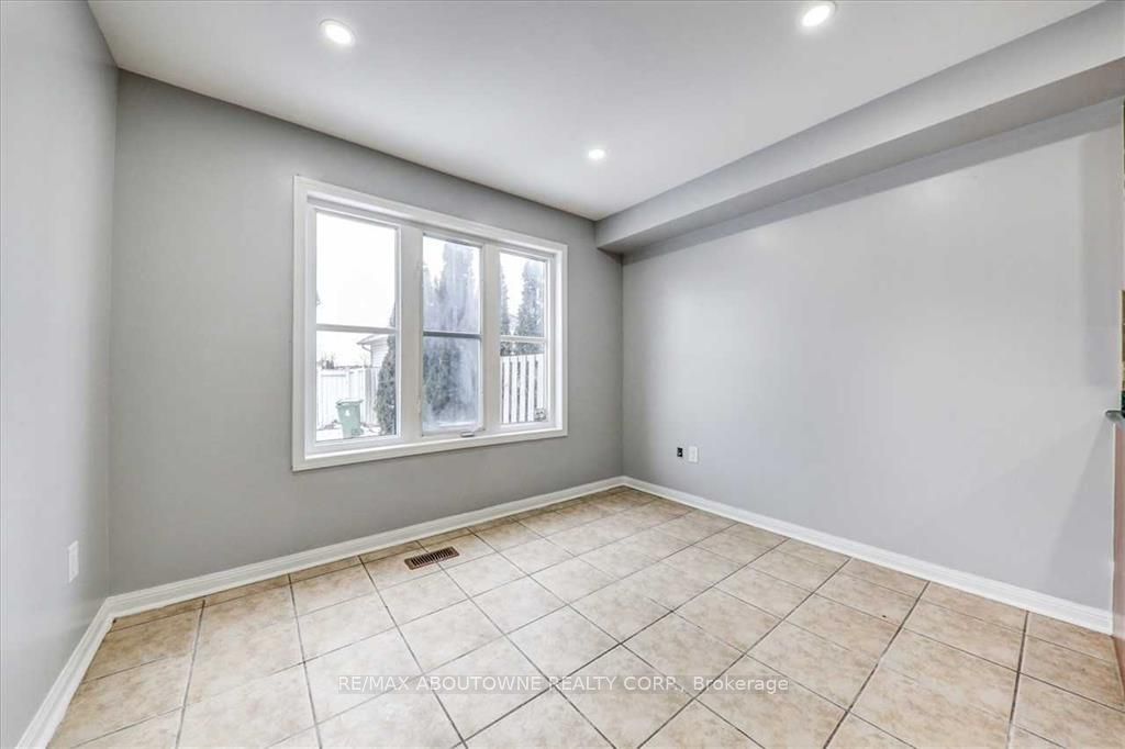2133 Morningside Avenue, Toronto E11 ‣ E13829608 2133 Morningside Avenue, Toronto E11 ‣ E13829608
