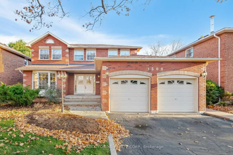 1500 Greenridge Circ, Oakville ‣ W10421575