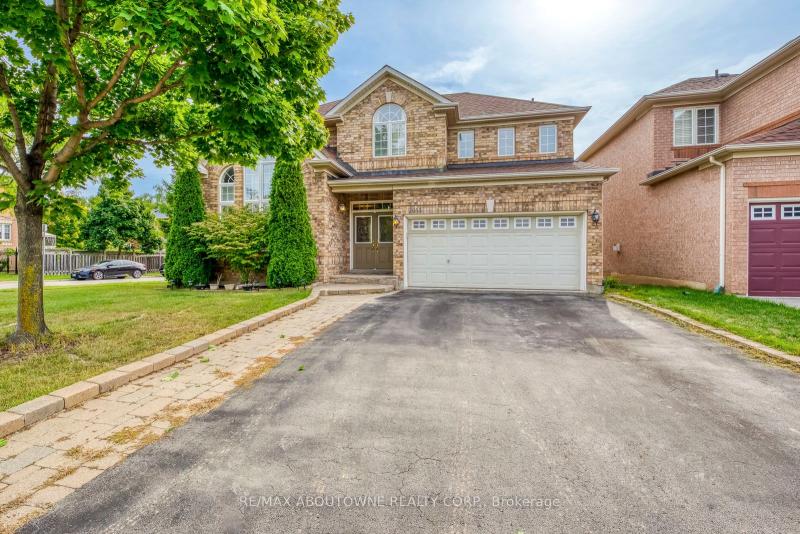 Property W12114217 - Image 1