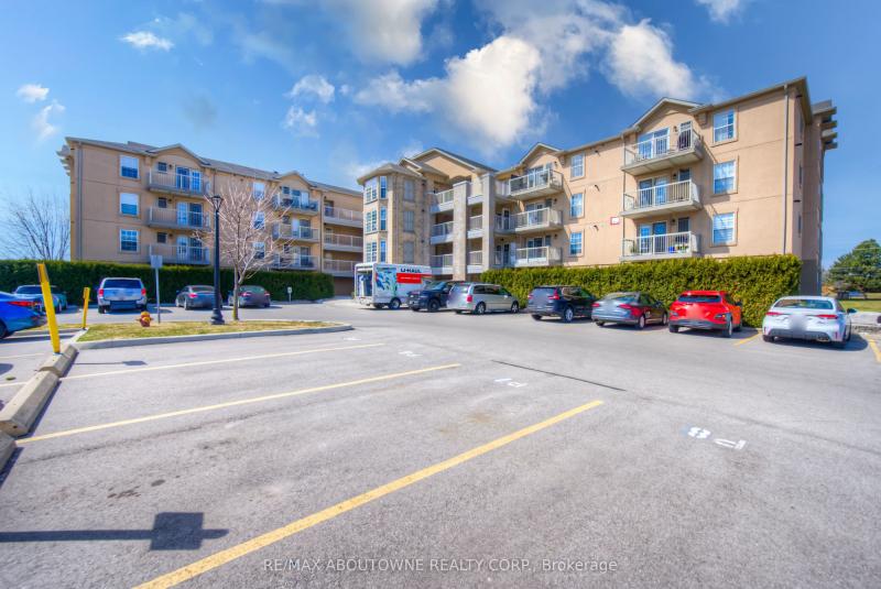 Property W12115860 - Image 1