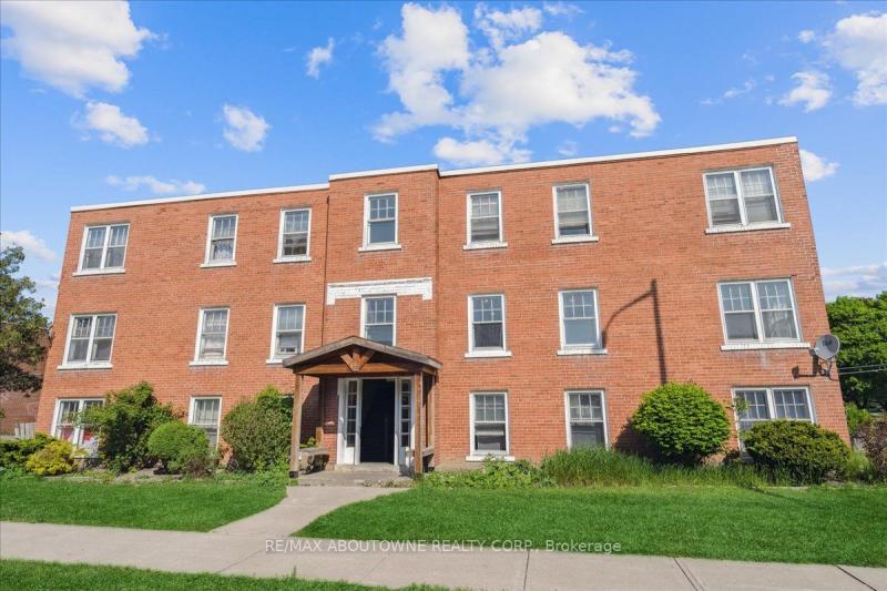 Property W12127612 - Image 1