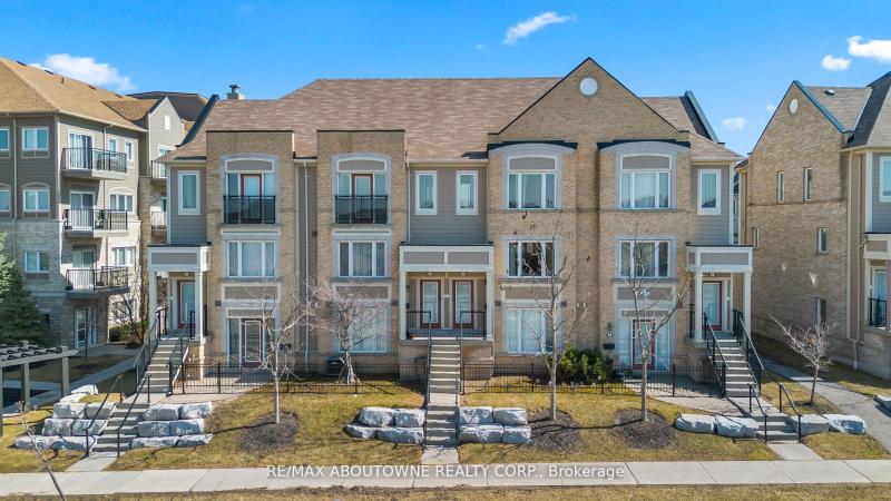 Property W12128232 - Image 1