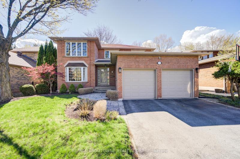Property W12135021 - Image 1
